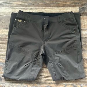 KUHL Hiking Pants. Brown. 35x32